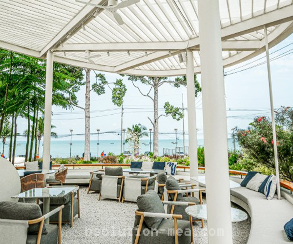 Morning Tide Roastery คาเฟ่ริมทะเล