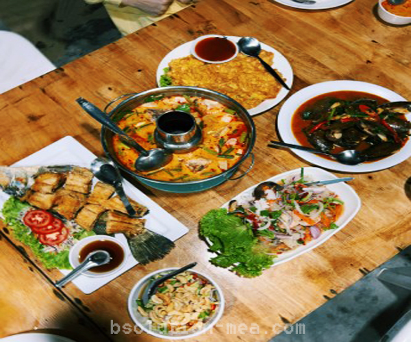 ครัวริมเล บางแสน